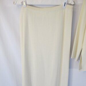 Coldwater Creek winter white knit skirt  PL